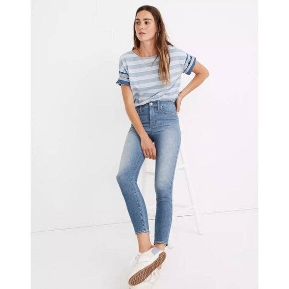 New Madewell | High-rise Skinny Crop in Summerweight Denim - Picture 4 of 13